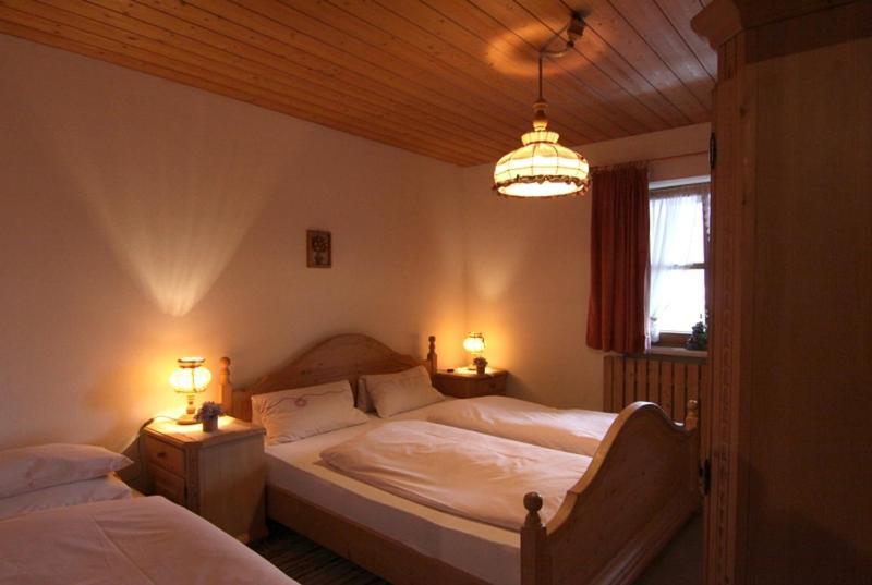 Ferienwohnung Flora Шенау-ам-Кенігсзе Екстер'єр фото