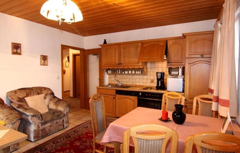 Ferienwohnung Flora Шенау-ам-Кенігсзе Екстер'єр фото
